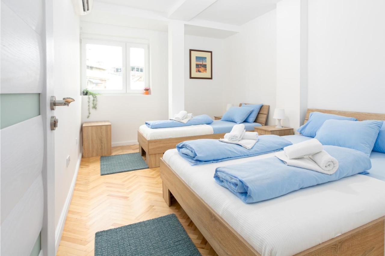 Grand Suite Centre Belgrad Exteriör bild