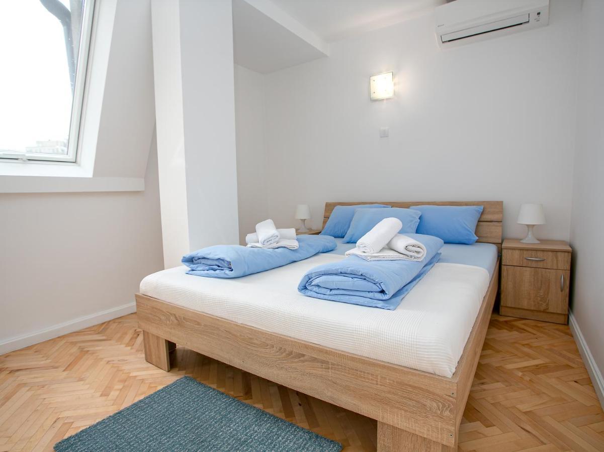 Grand Suite Centre Belgrad Exteriör bild